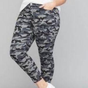 Lane Bryant Gray & Black Camo Leggings